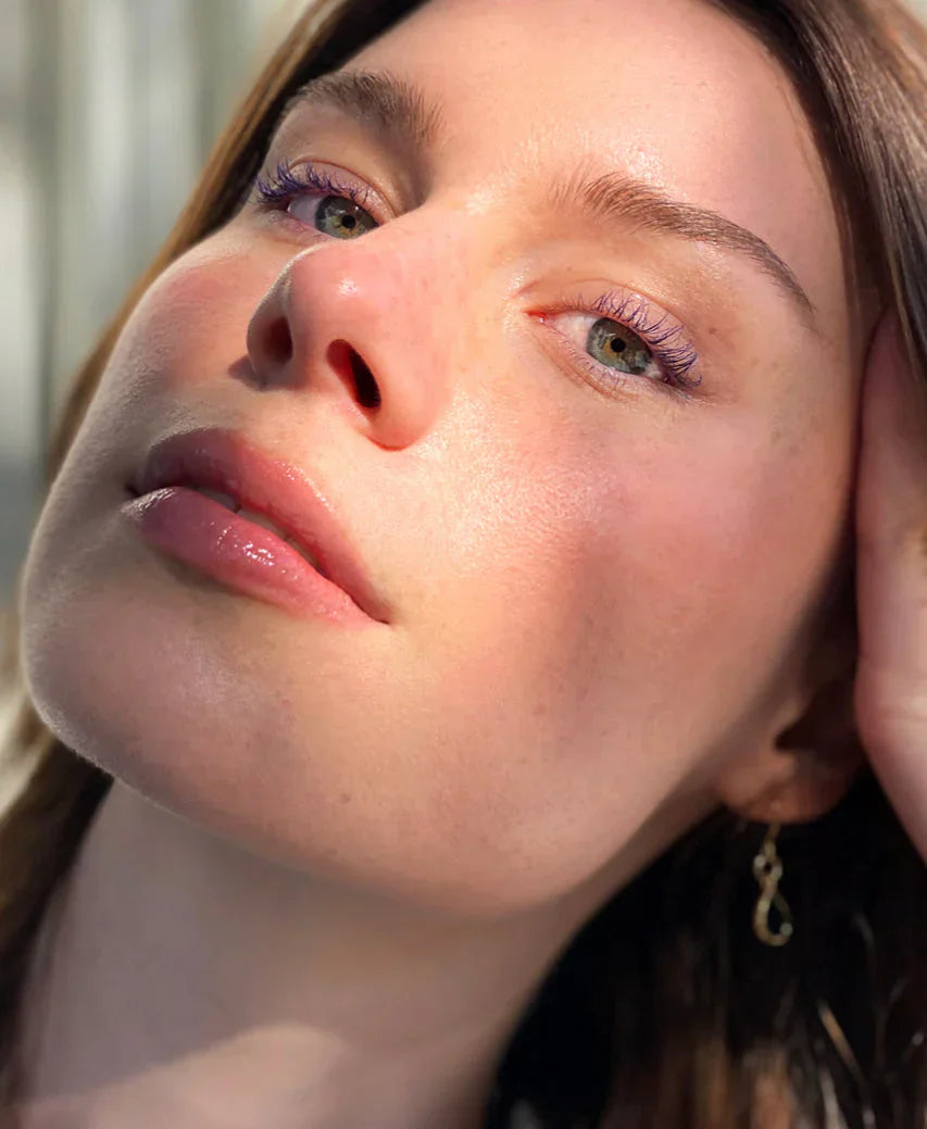 NATURAL ALMOND MASCARA